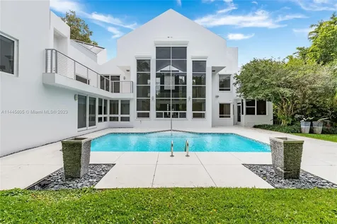 51 Island Drive Key Biscayne FL 33149