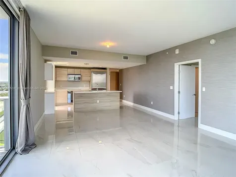16385 Biscayne Boulevard North Miami Beach FL 33160