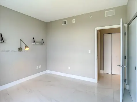 16385 Biscayne Boulevard North Miami Beach FL 33160