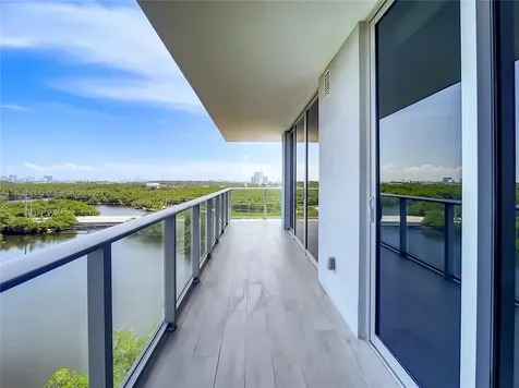 16385 Biscayne Boulevard North Miami Beach FL 33160