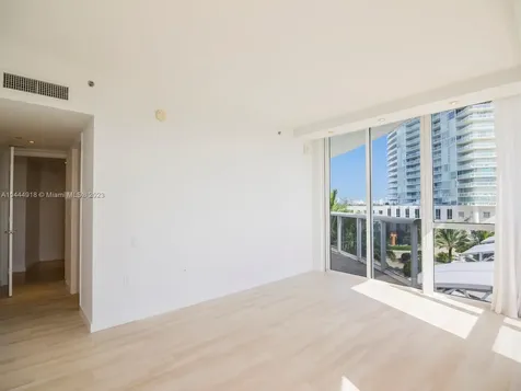400 Alton Road Miami Beach FL 33139