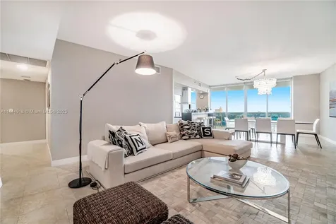 400 Alton Road Miami Beach FL 33139