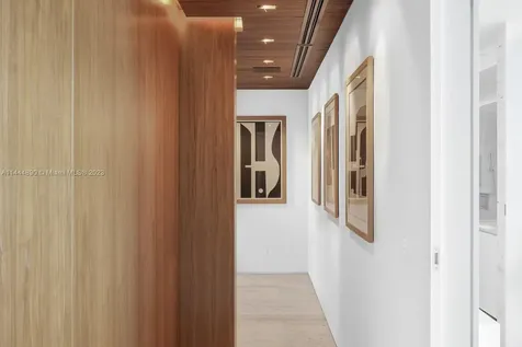 6899 Collins Avenue Miami Beach FL 33141