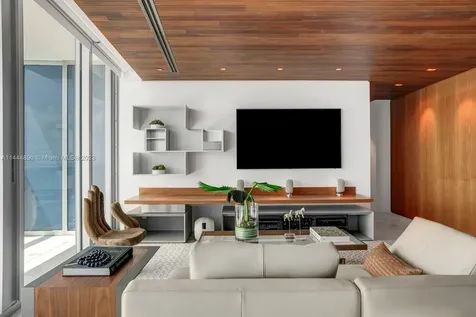 6899 Collins Avenue Miami Beach FL 33141