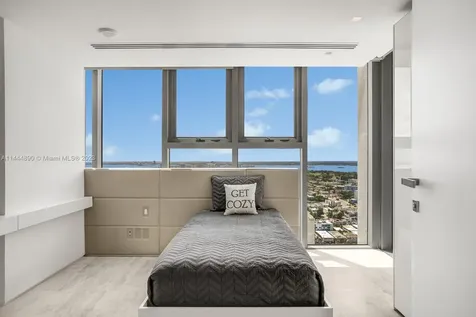 6899 Collins Avenue Miami Beach FL 33141