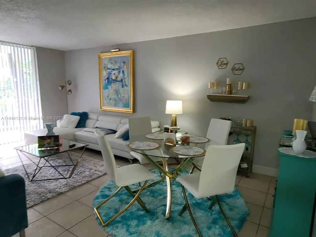496 NW 165th Street Road Miami FL 33169