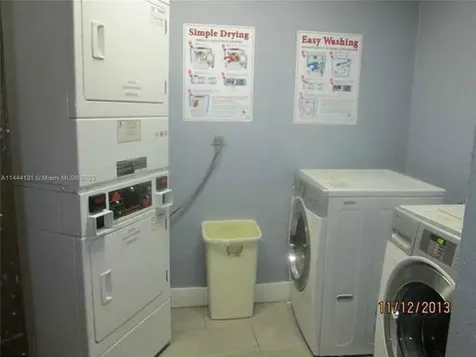 496 NW 165th Street Road Miami FL 33169