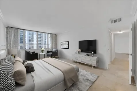 11 Island Avenue Miami Beach FL 33139