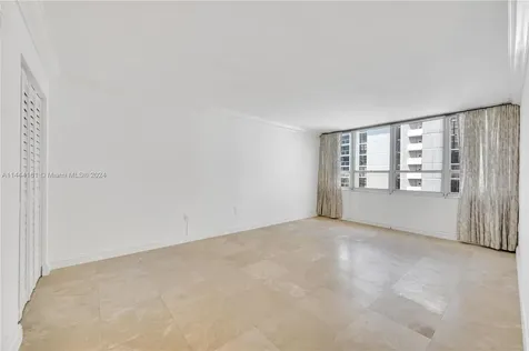 11 Island Avenue Miami Beach FL 33139