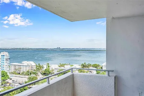 11 Island Avenue Miami Beach FL 33139