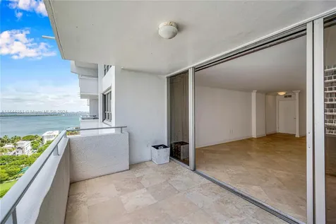 11 Island Avenue Miami Beach FL 33139