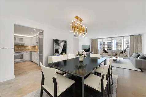 11 Island Avenue Miami Beach FL 33139