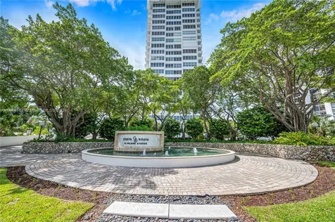 11 Island Avenue Miami Beach FL 33139