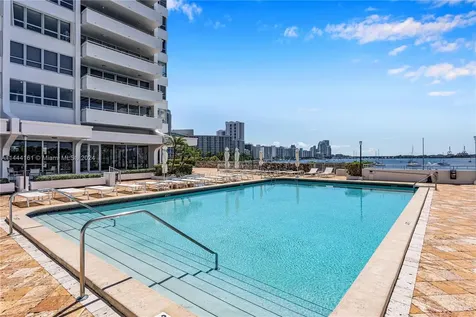 11 Island Avenue Miami Beach FL 33139