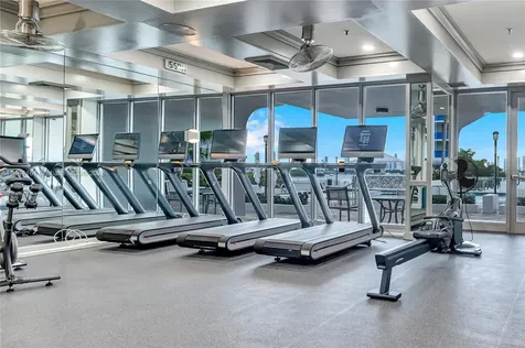 11 Island Avenue Miami Beach FL 33139