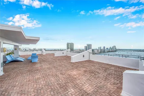 11 Island Avenue Miami Beach FL 33139