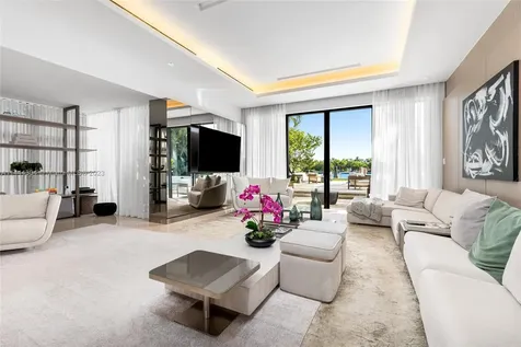 250 S Hibiscus Drive Miami Beach FL 33139