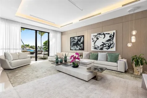 250 S Hibiscus Drive Miami Beach FL 33139