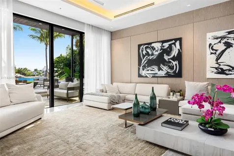 250 S Hibiscus Drive Miami Beach FL 33139