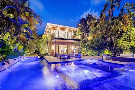 250 S Hibiscus Drive Miami Beach FL 33139