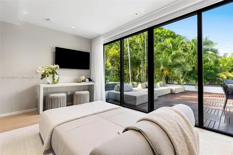 250 S Hibiscus Drive Miami Beach FL 33139