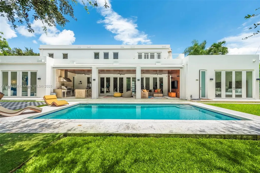 7930 SW 52nd Court Miami FL 33143