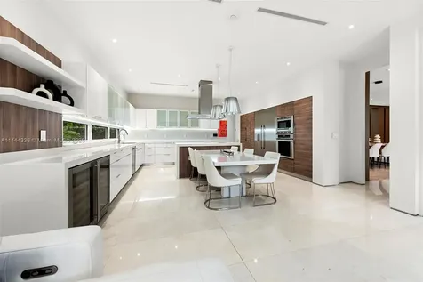 7930 SW 52nd Court Miami FL 33143