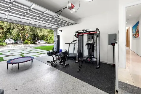 7930 SW 52nd Court Miami FL 33143