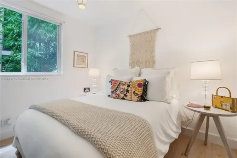 325 N Meridian Avenue Miami Beach FL 33139