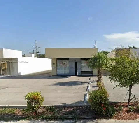617 Northlake Boulevard North Palm Beach FL 33408