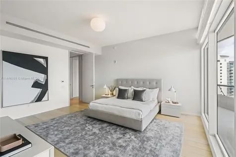 3315 Collins Avenue Miami Beach FL 33140
