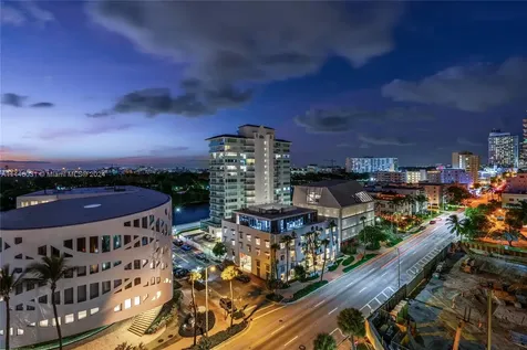 3315 Collins Avenue Miami Beach FL 33140