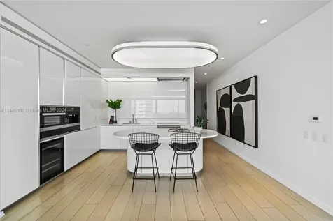 3315 Collins Avenue Miami Beach FL 33140