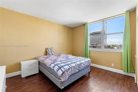 401 69th Street Miami Beach FL 33141