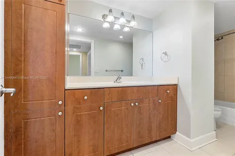 401 69th Street Miami Beach FL 33141