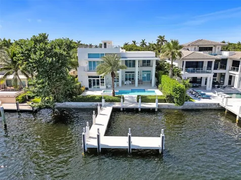 2540 SE 7th Drive Pompano Beach FL 33062