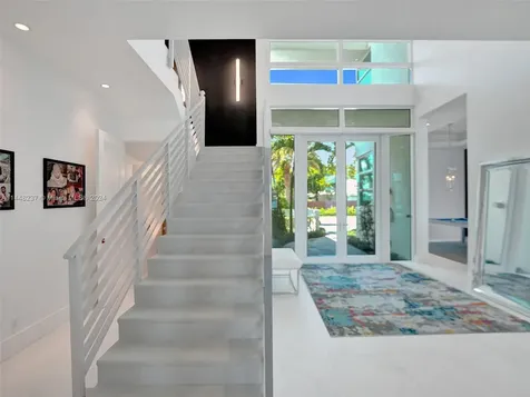 2540 SE 7th Drive Pompano Beach FL 33062