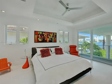 2540 SE 7th Drive Pompano Beach FL 33062