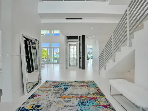 2540 SE 7th Drive Pompano Beach FL 33062
