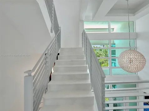 2540 SE 7th Drive Pompano Beach FL 33062