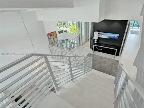 2540 SE 7th Drive Pompano Beach FL 33062