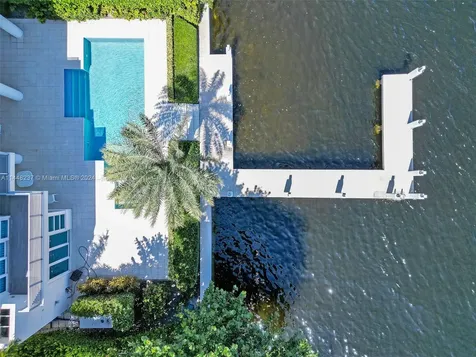 2540 SE 7th Drive Pompano Beach FL 33062