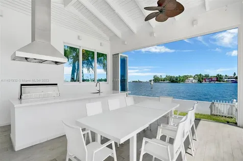 205 N Hibiscus Drive Miami Beach FL 33139