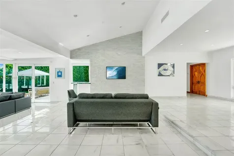 205 N Hibiscus Drive Miami Beach FL 33139