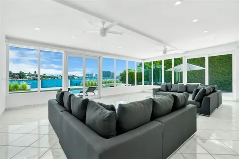 205 N Hibiscus Drive Miami Beach FL 33139