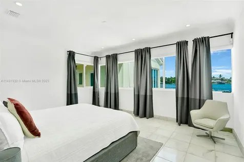 205 N Hibiscus Drive Miami Beach FL 33139