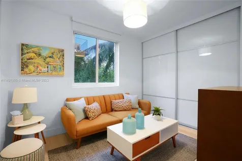 325 Meridian Avenue Miami Beach FL 33139