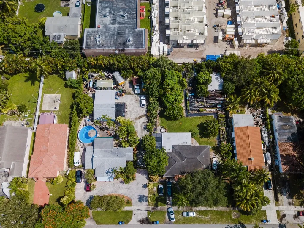 2533 Fillmore Street Hollywood FL 33020
