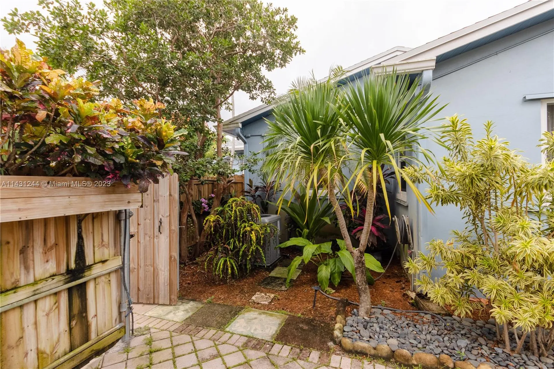 2533 Fillmore Street Hollywood FL 33020