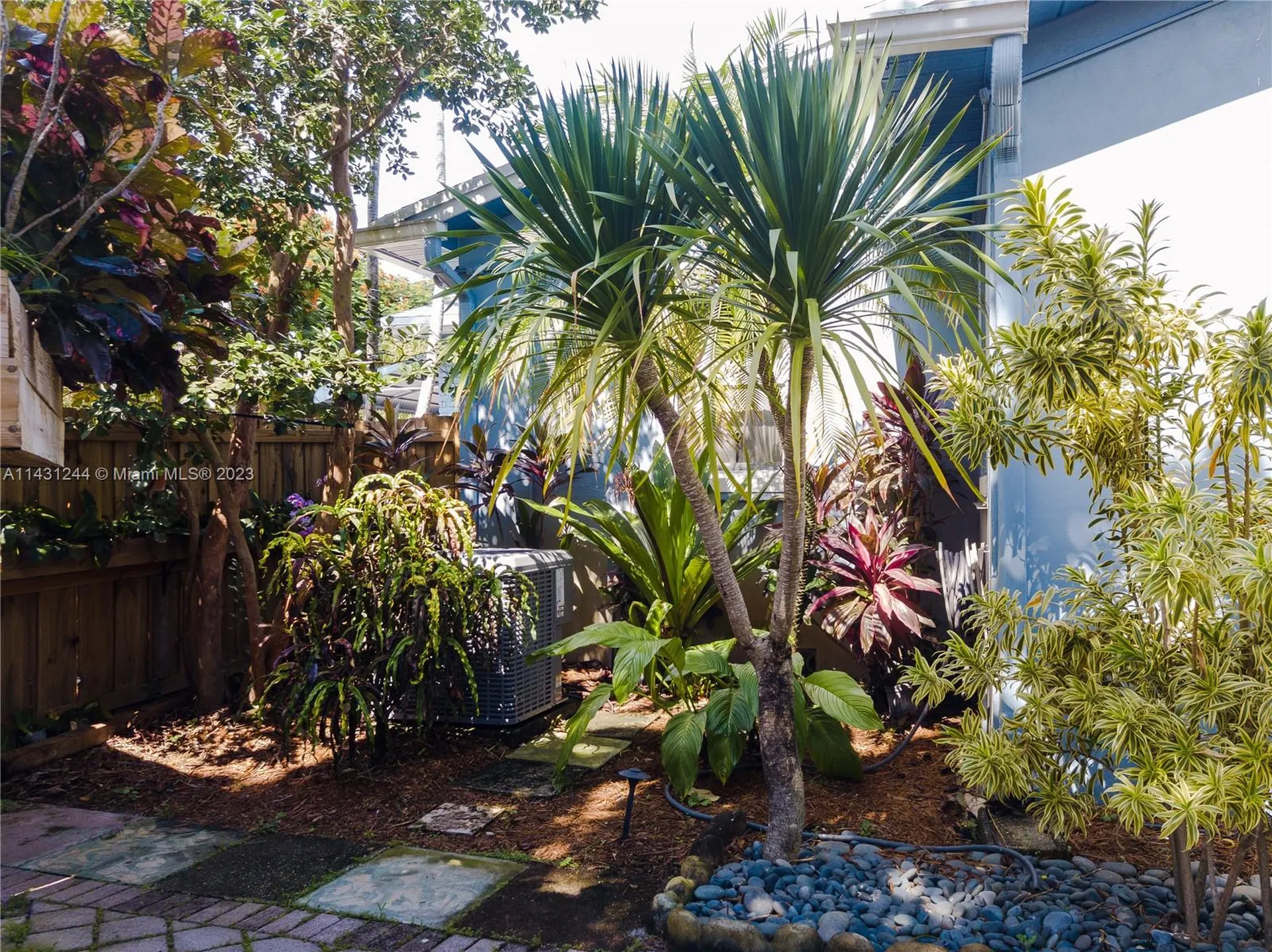 2533 Fillmore Street Hollywood FL 33020